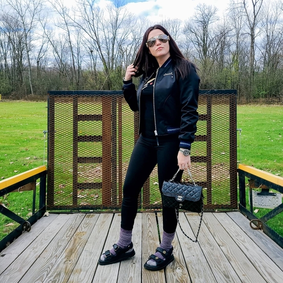 Meet your Posher, Lauren - Picture 9 of 11